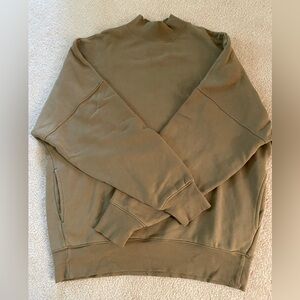 Aritzia Tna Brown Tan Cozy Fleece Mock Neck Sweatshirt Hoodie Crewneck Top